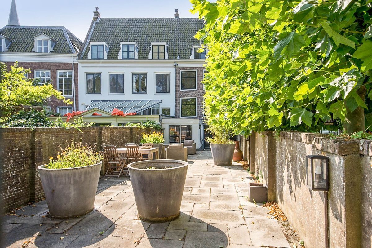 Herengracht 6 Photo Blur 17