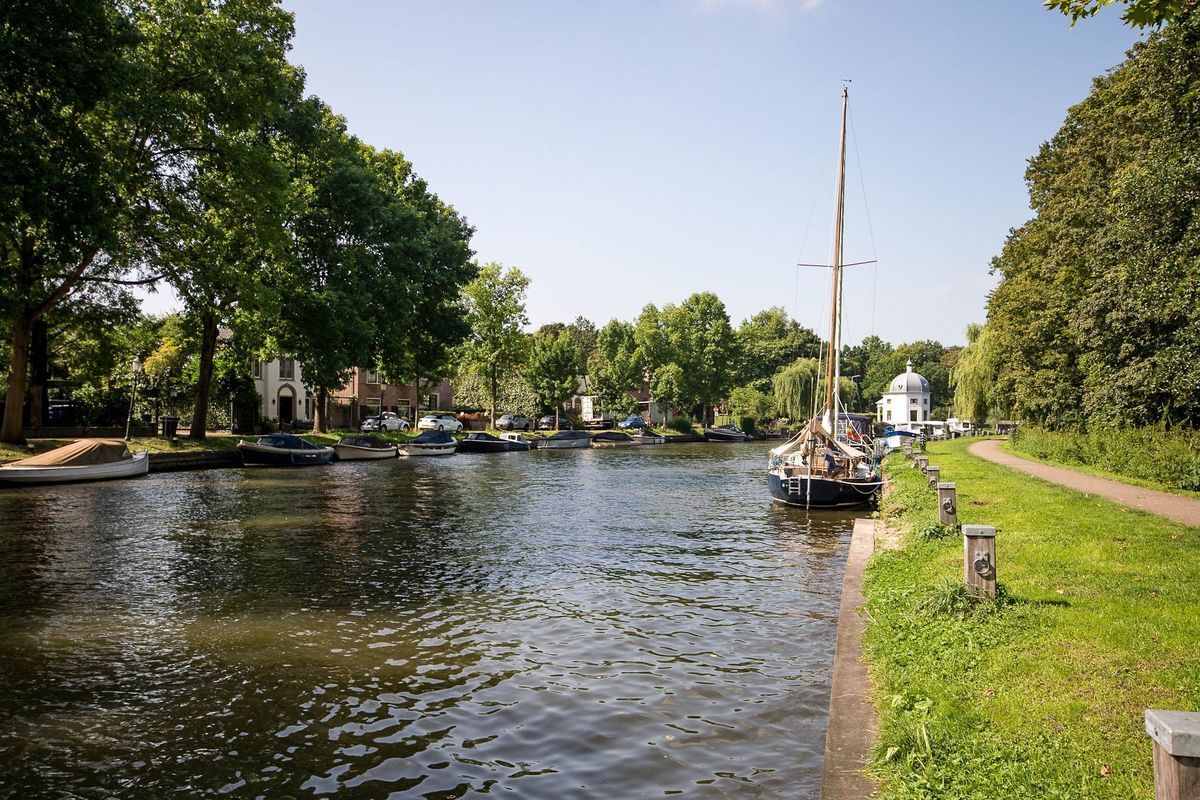 Herengracht 6 Photo Blur 40