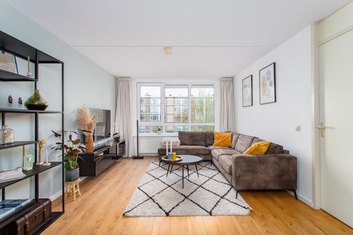 Gazellestraat 102 Photo Blur 2