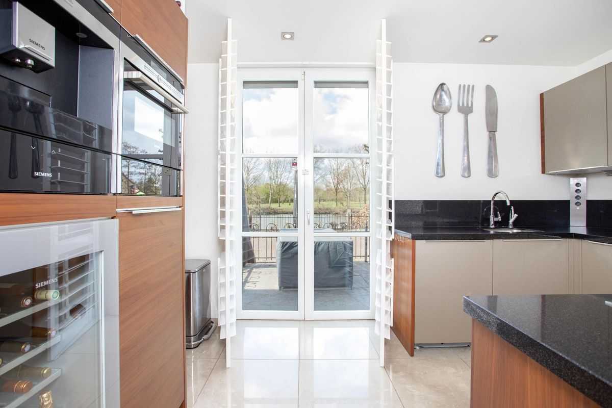 Verlengde Molenweg 21 Photo Blur 18