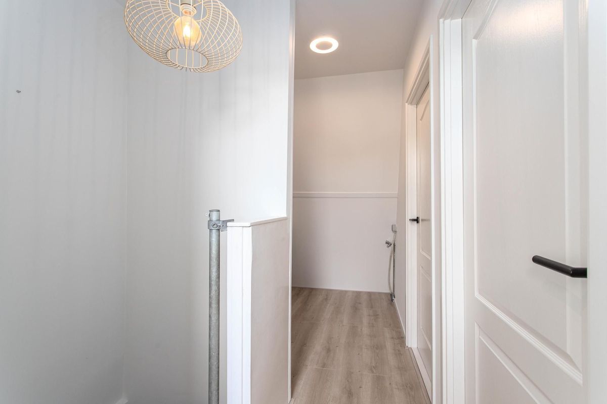 Edisonstraat 18 Photo Blur 19