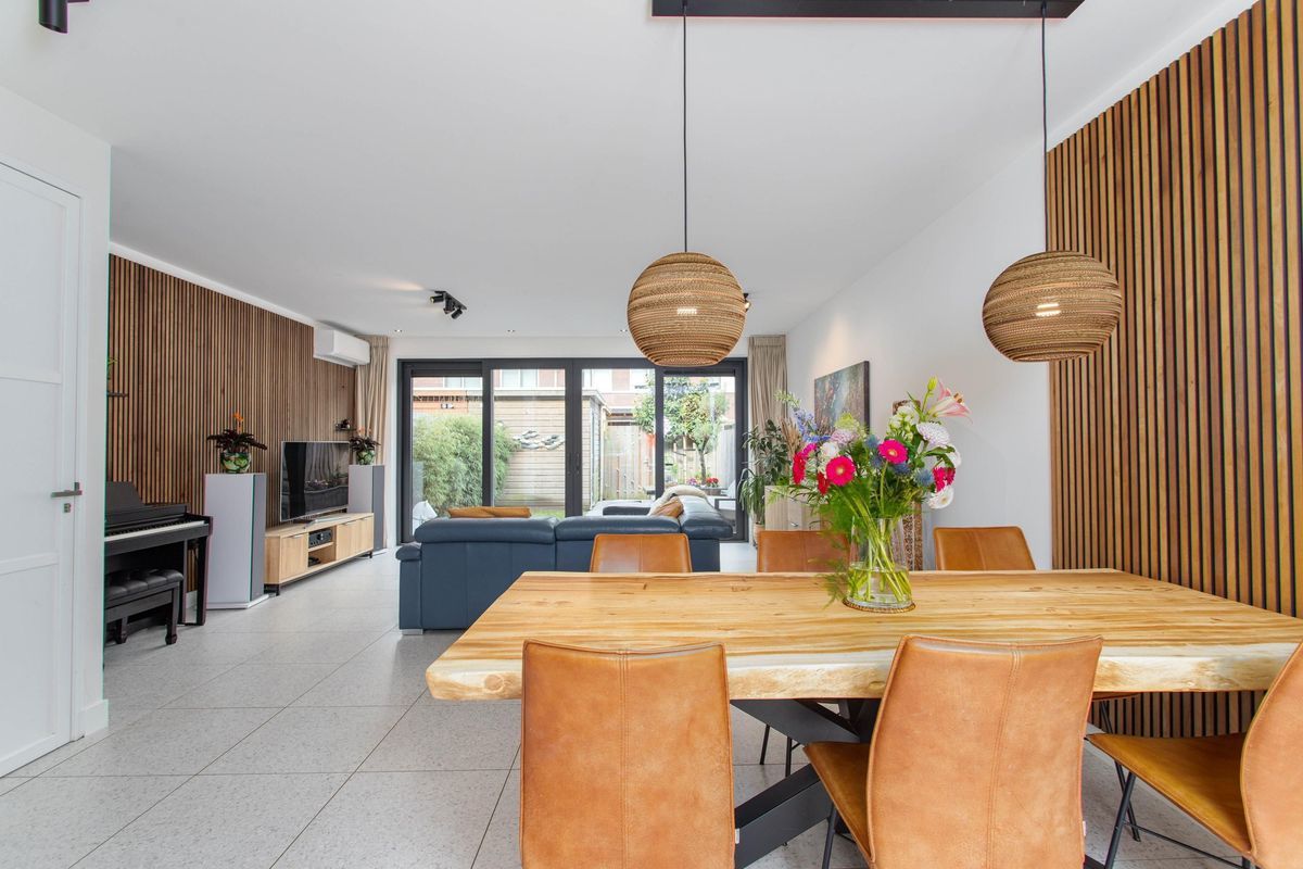 Burt Bacharachstraat 119 Photo Blur 10