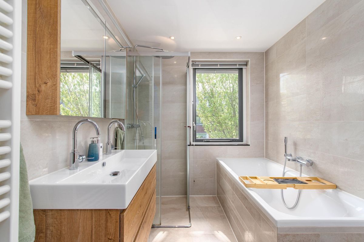 Burt Bacharachstraat 119 Photo Blur 22