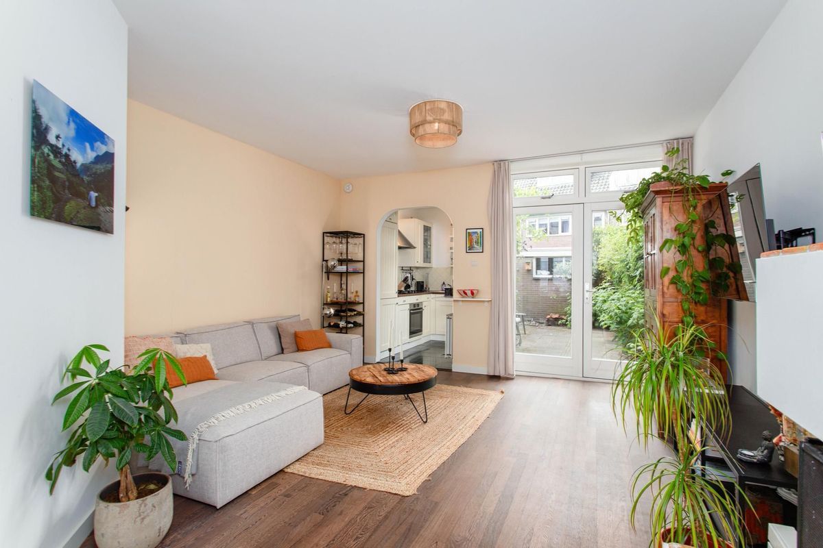 Berkelstraat 69 Photo Blur 2