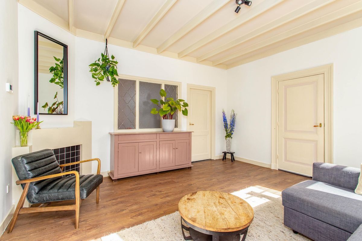 Kerkdijk 25-A Photo Blur 5