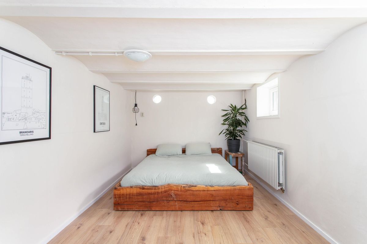 Kerkdijk 25-A Photo Blur 8