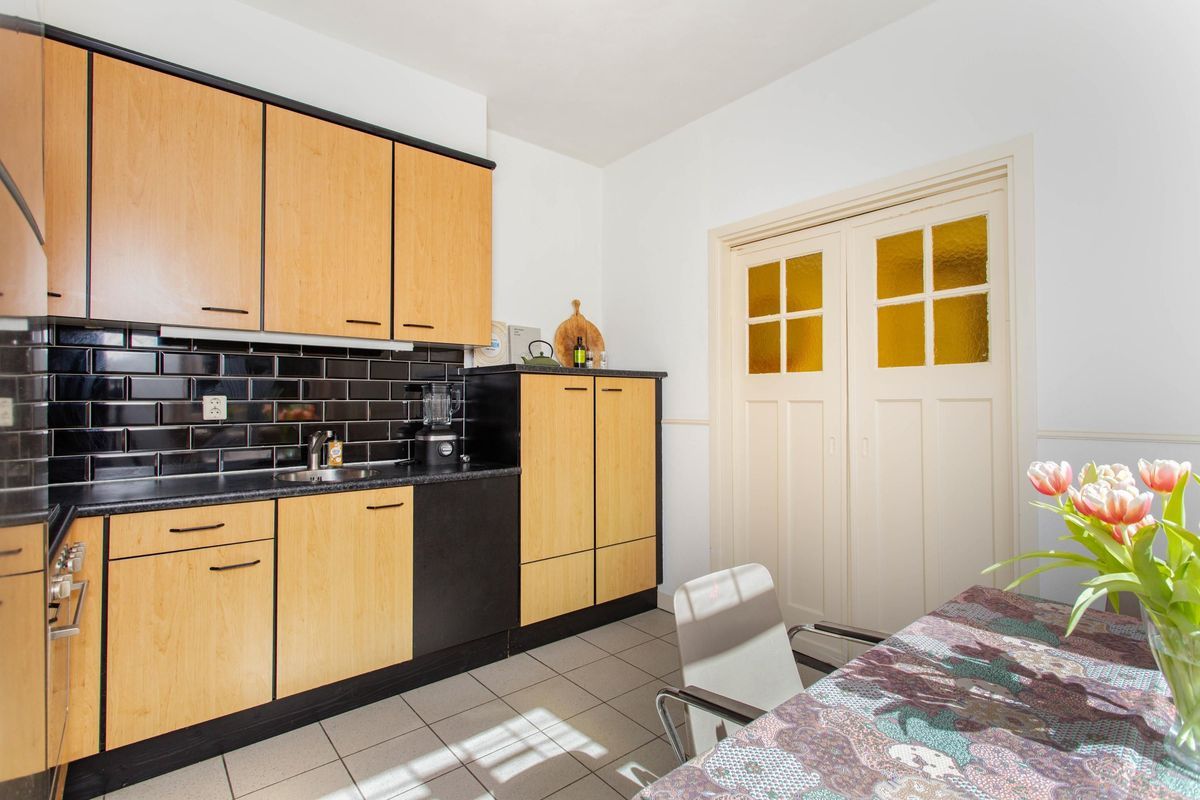 Kerkdijk 25-A Photo Blur 13