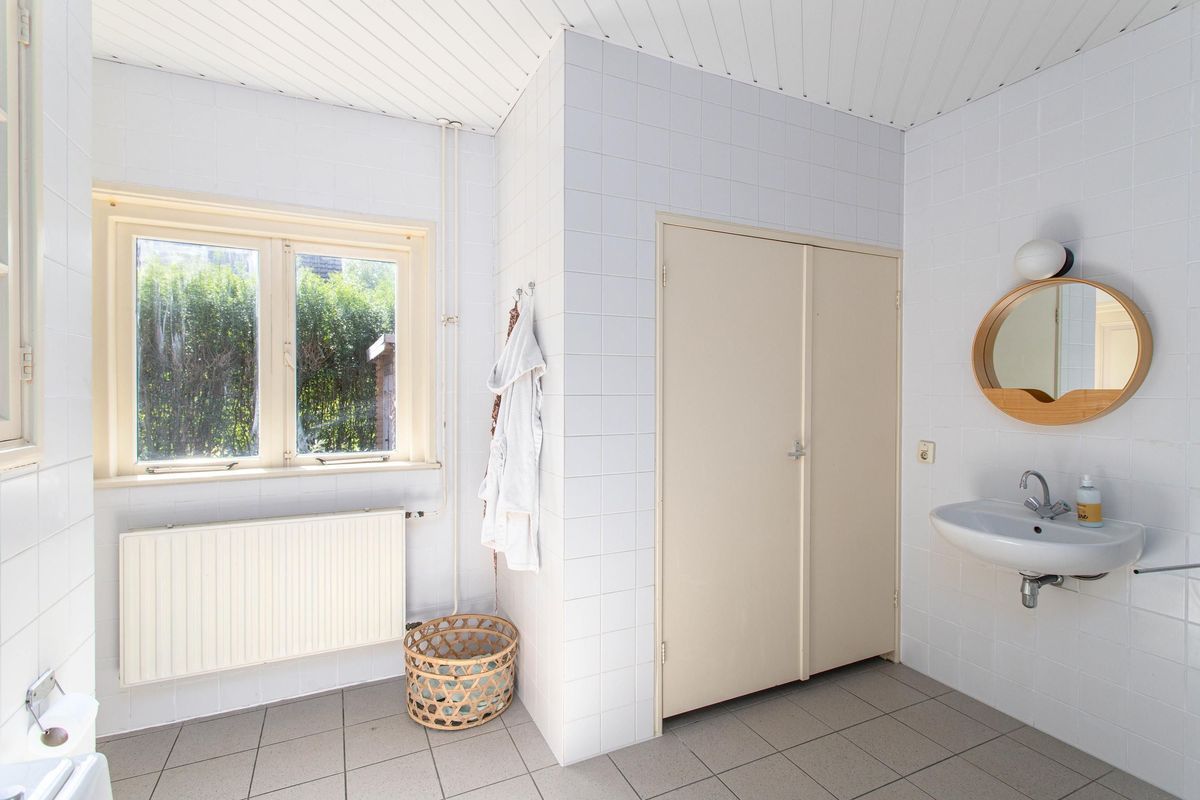 Kerkdijk 25-A Photo Blur 17