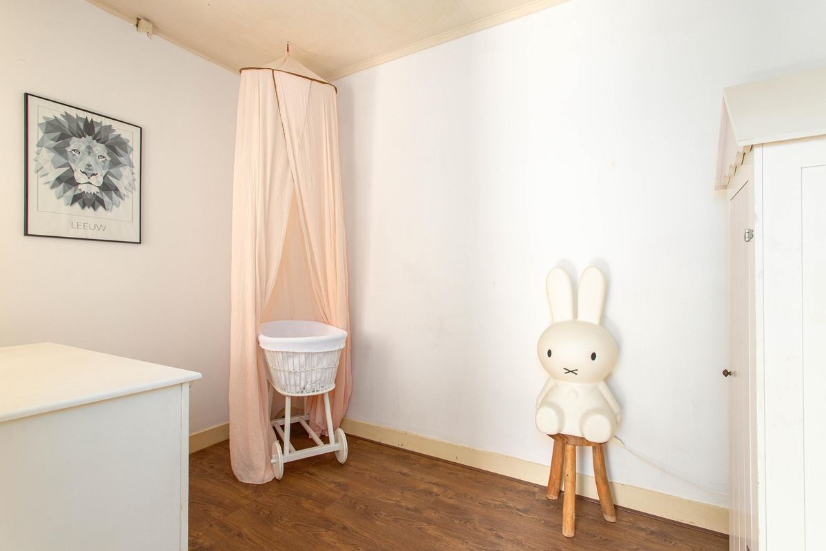 Kerkdijk 25-A Photo Blur 20