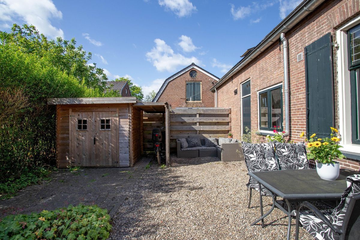 Kerkdijk 25-A Photo Blur 27