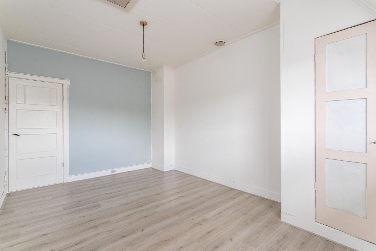 Laan van Nieuw-Guinea 143-BS Photo Blur 14