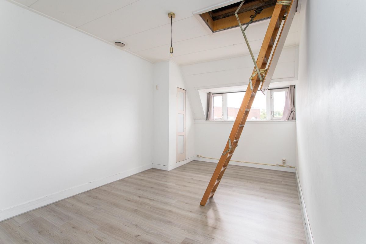 Laan van Nieuw-Guinea 143-BS Photo Blur 13