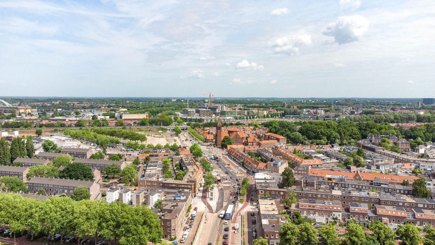Laan van Nieuw-Guinea 143-BS Photo Blur 21