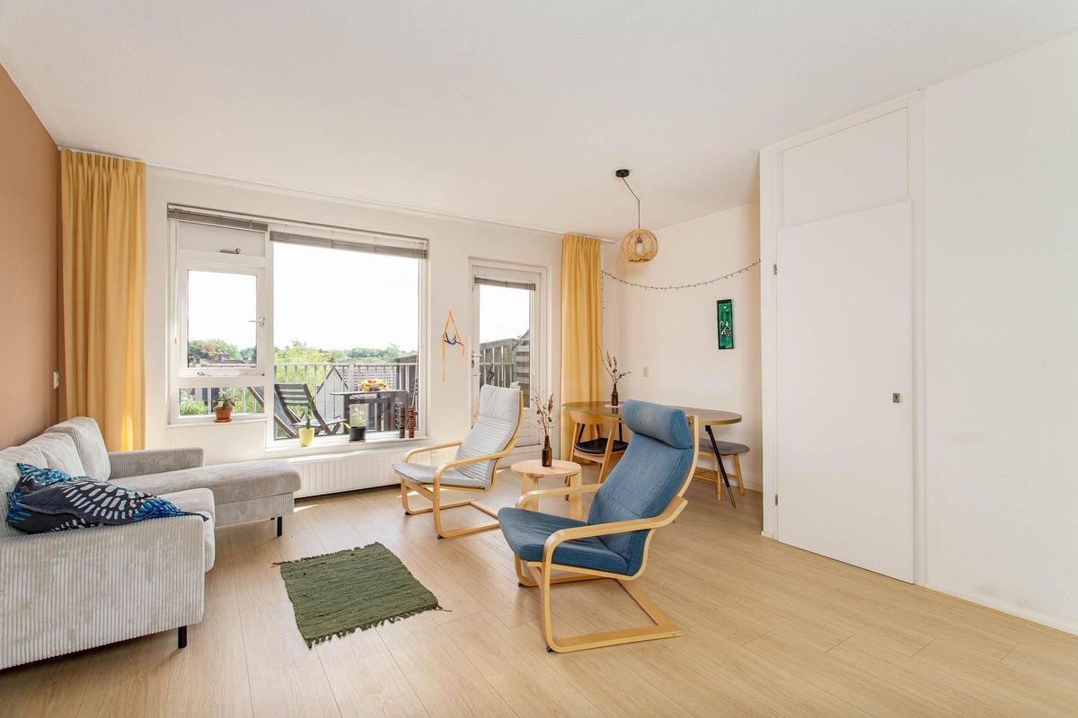 Albert van Dalsumlaan 505 Photo Blur 1