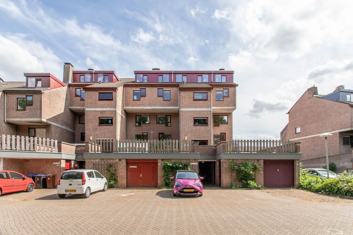 Albert van Dalsumlaan 505 Photo Blur 24