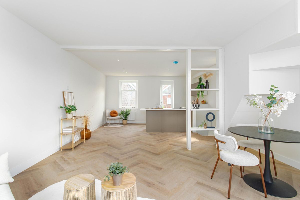 Hoogstraat 2-A Photo Blur 6