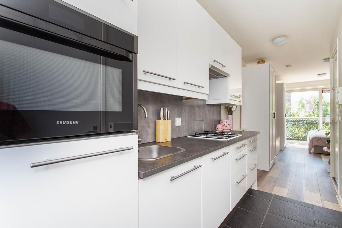 P.C. Hooftstraat 2-B Photo Blur 8