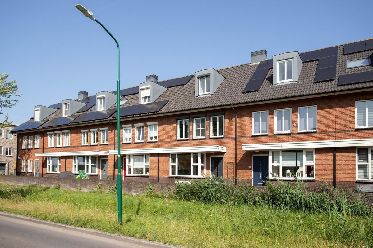 Kanaalmuur 26 Photo Blur 38