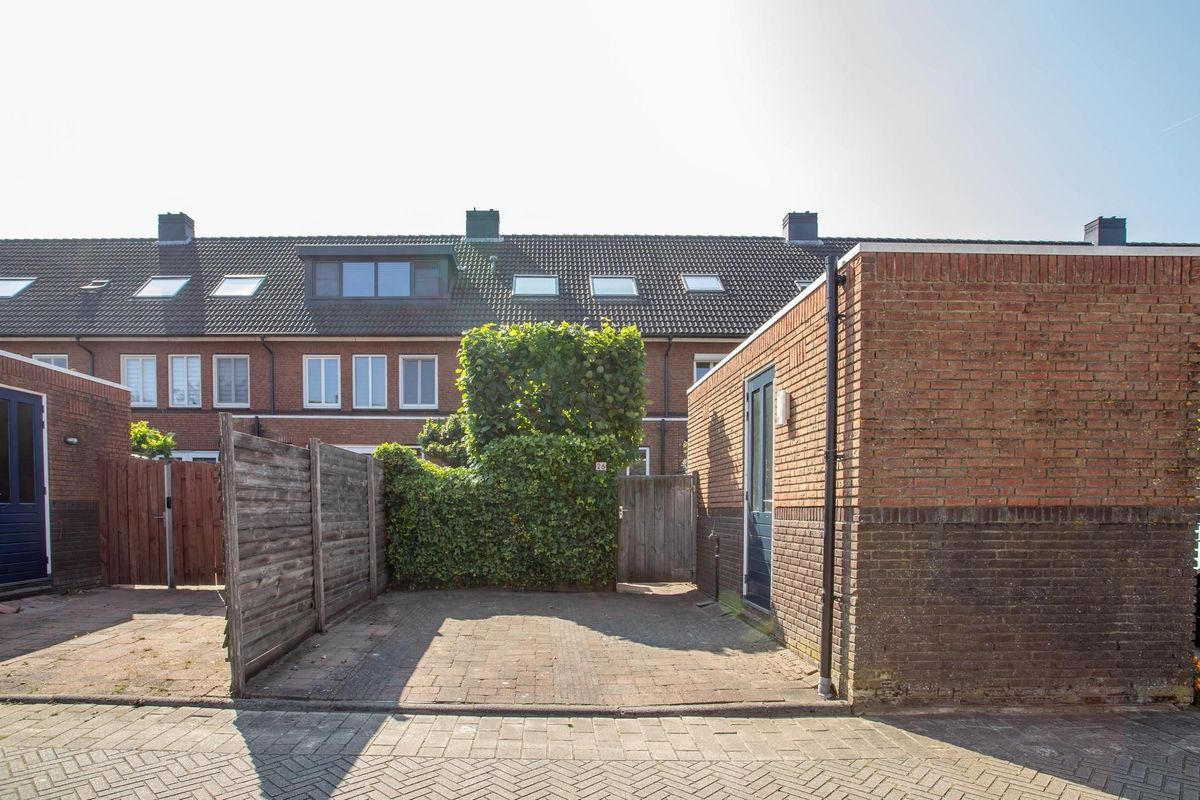 Kanaalmuur 26 Photo Blur 3