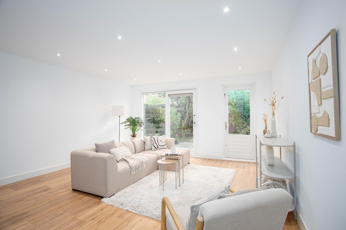 Amerhof 110 Photo Blur 11