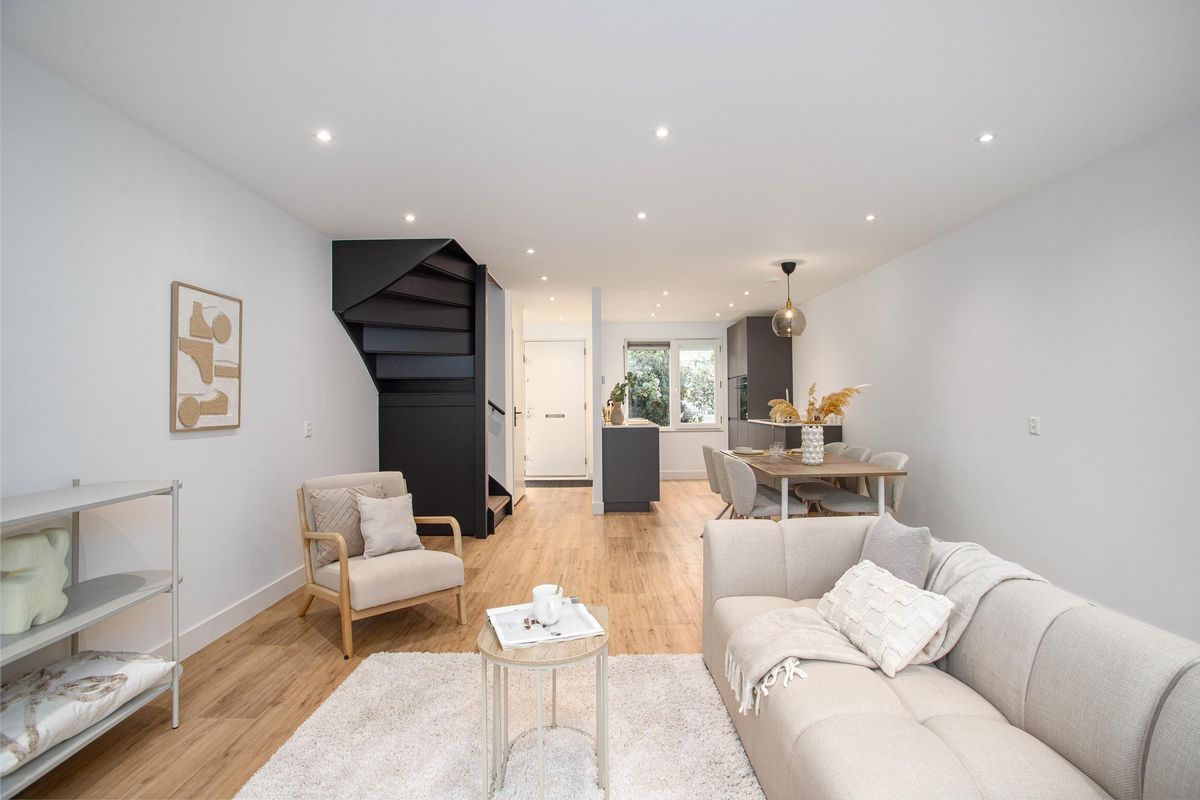 Amerhof 110 Photo Blur 14