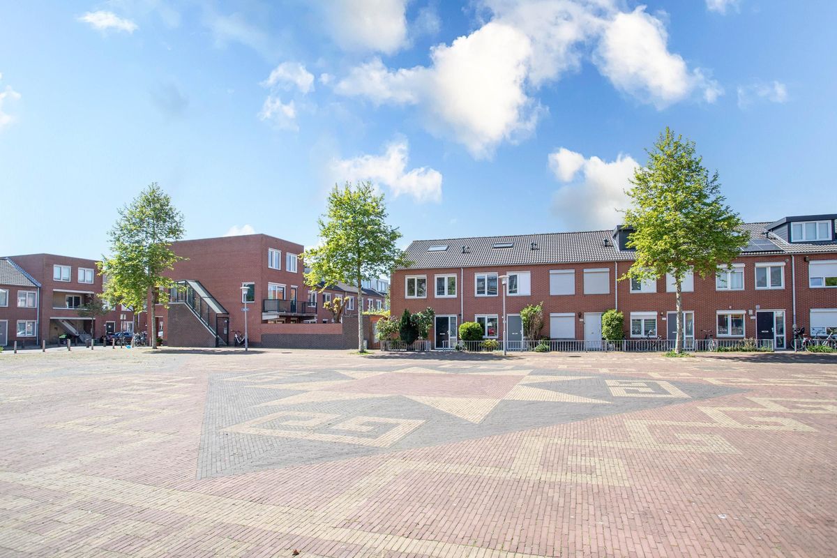 Amerhof 110 Photo Blur 38