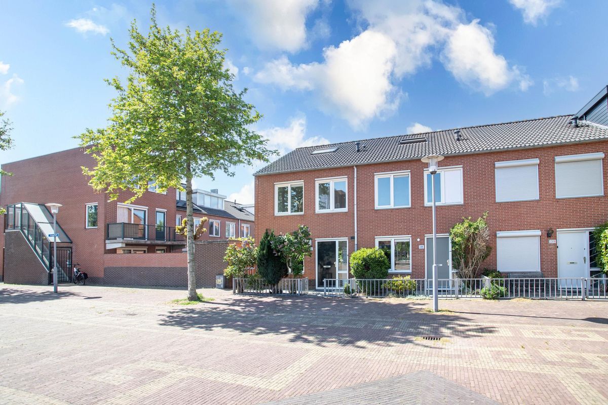 Amerhof 110 Photo Blur 39