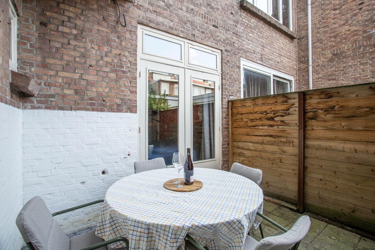 Balijelaan 35 Photo Blur 19