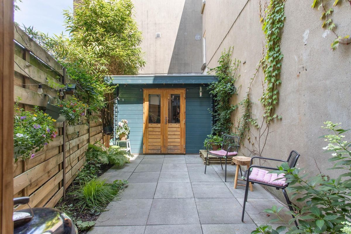 Bataviastraat 57 Photo Blur 22