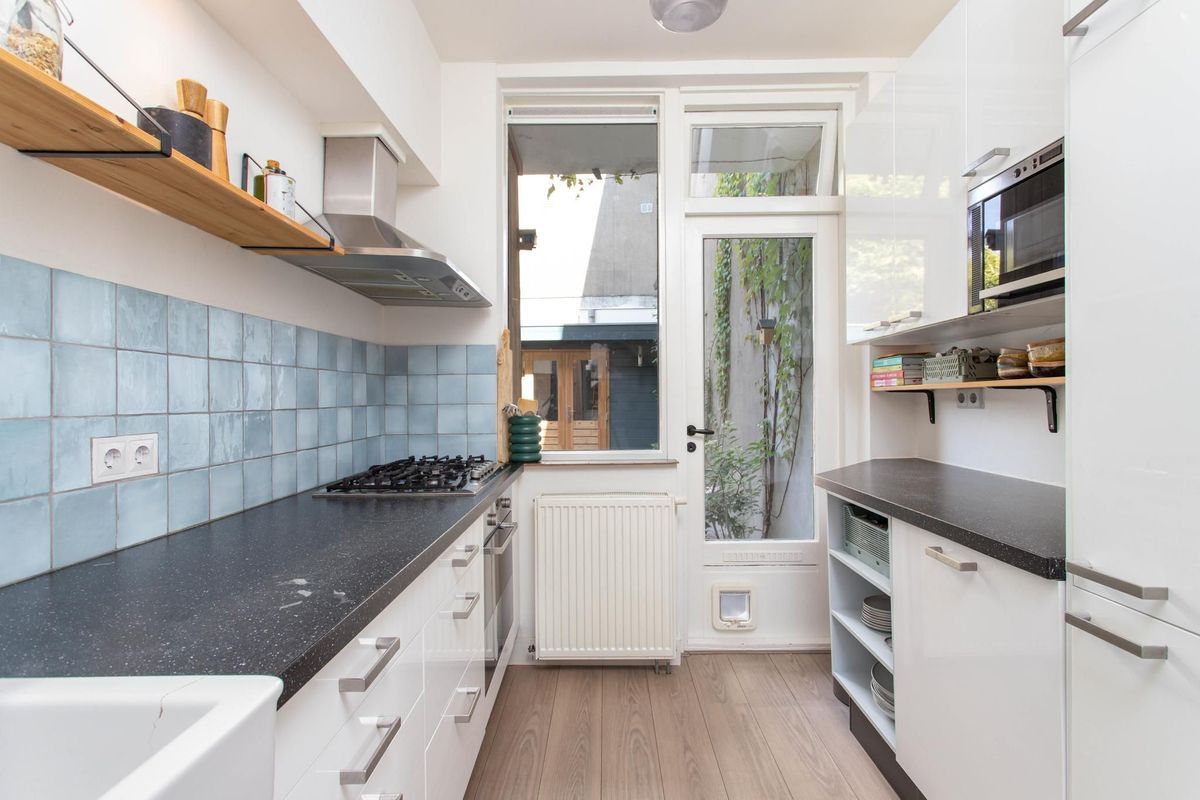 Bataviastraat 57 Photo Blur 10