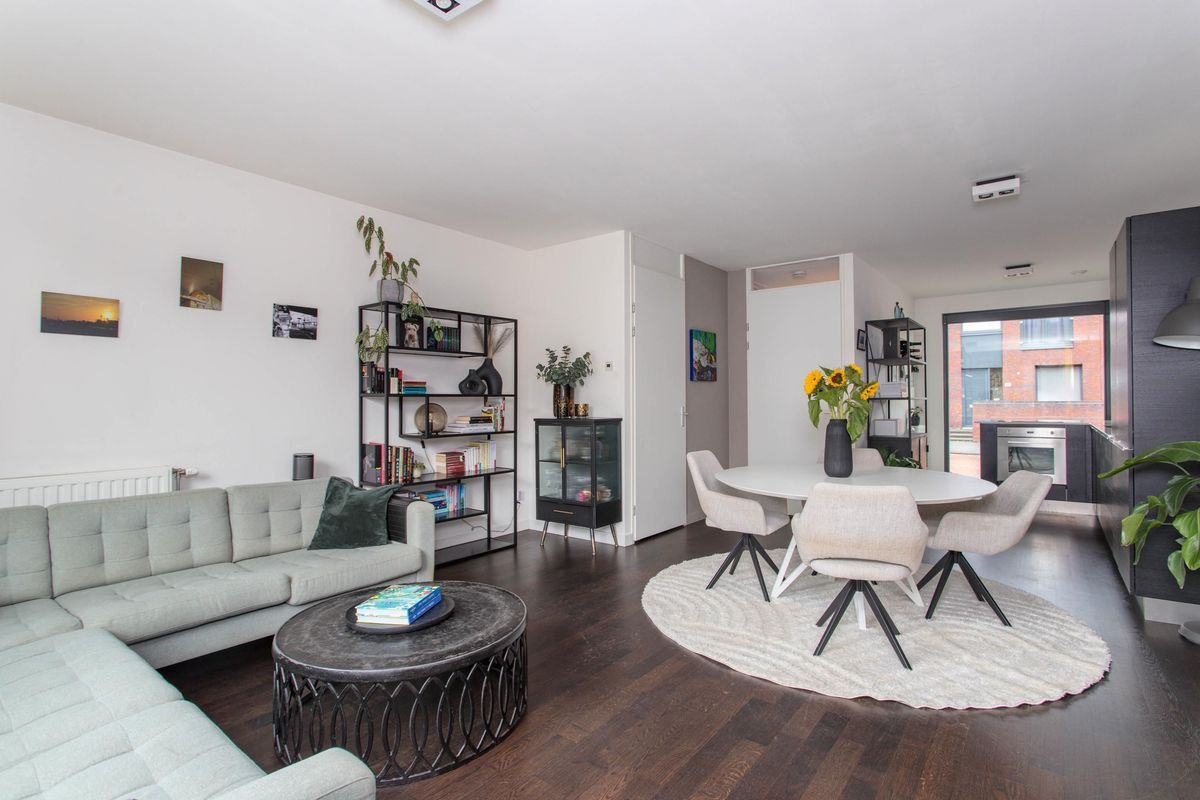 Simon Vestdijkstraat 19 Photo Blur 6