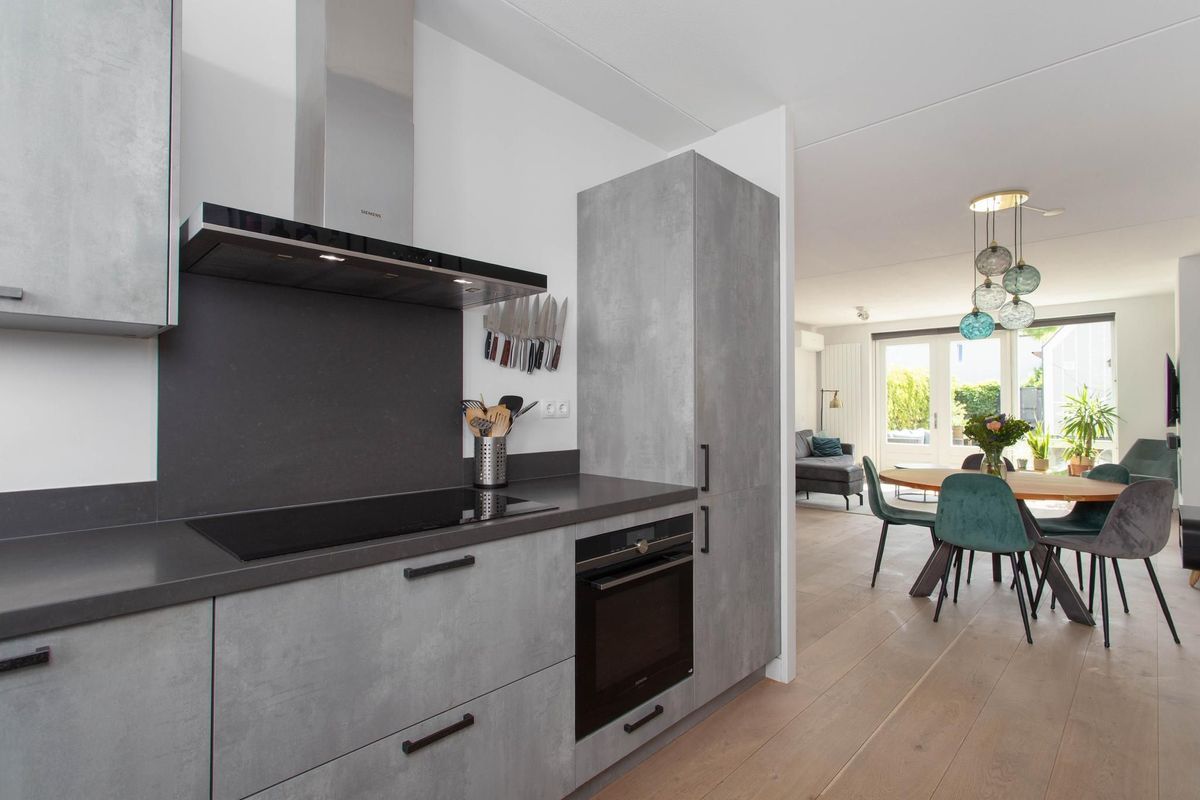 Hermelijnvlinderdijk 124 Photo Blur 10