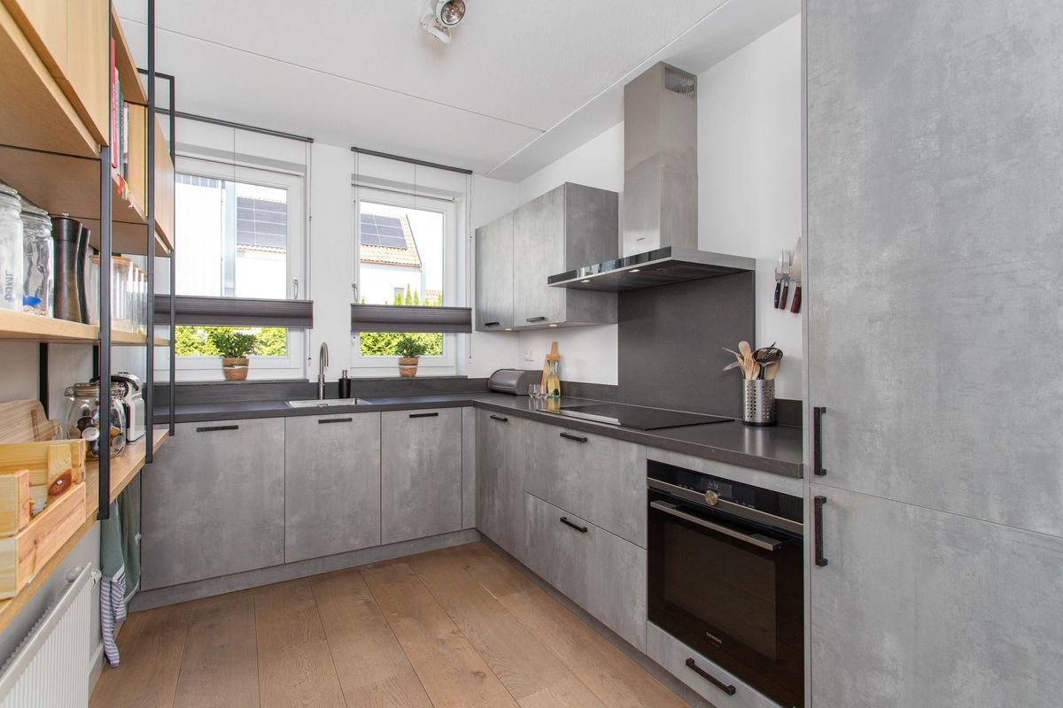 Hermelijnvlinderdijk 124 Photo Blur 9