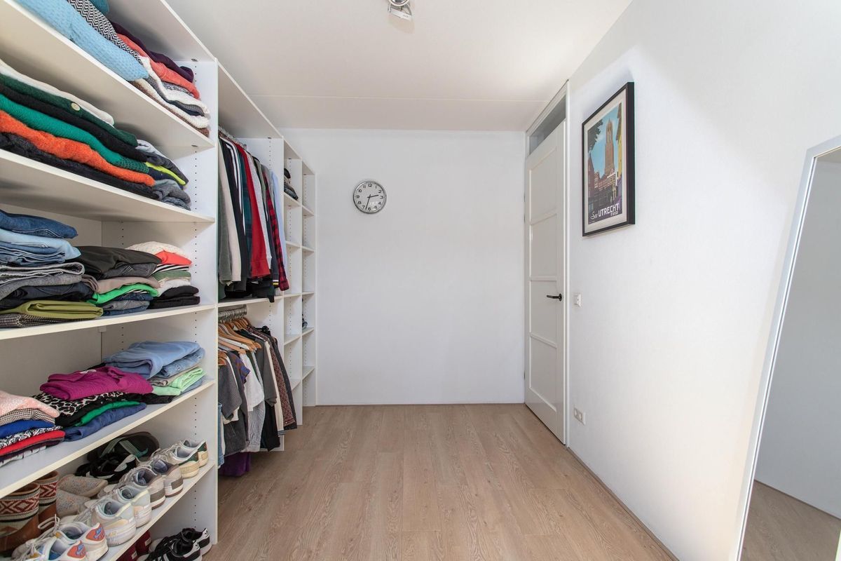 Hermelijnvlinderdijk 124 Photo Blur 21