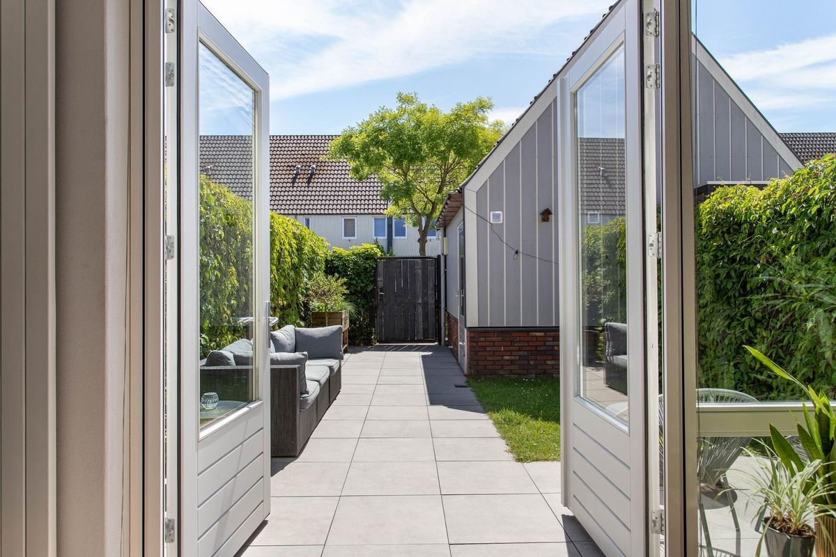 Hermelijnvlinderdijk 124 Photo Blur 25