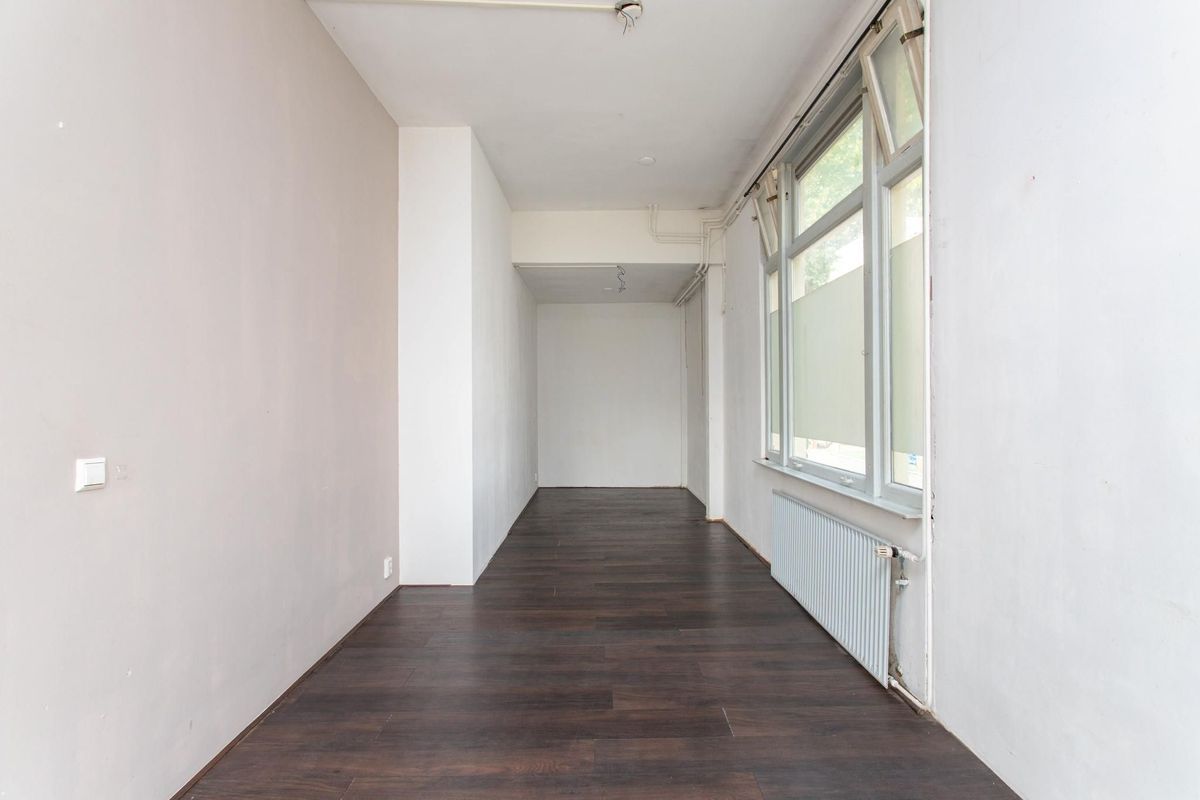 Bankaplein 1 Photo Blur 3