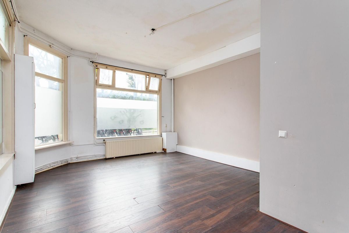 Bankaplein 1 Photo Blur 5