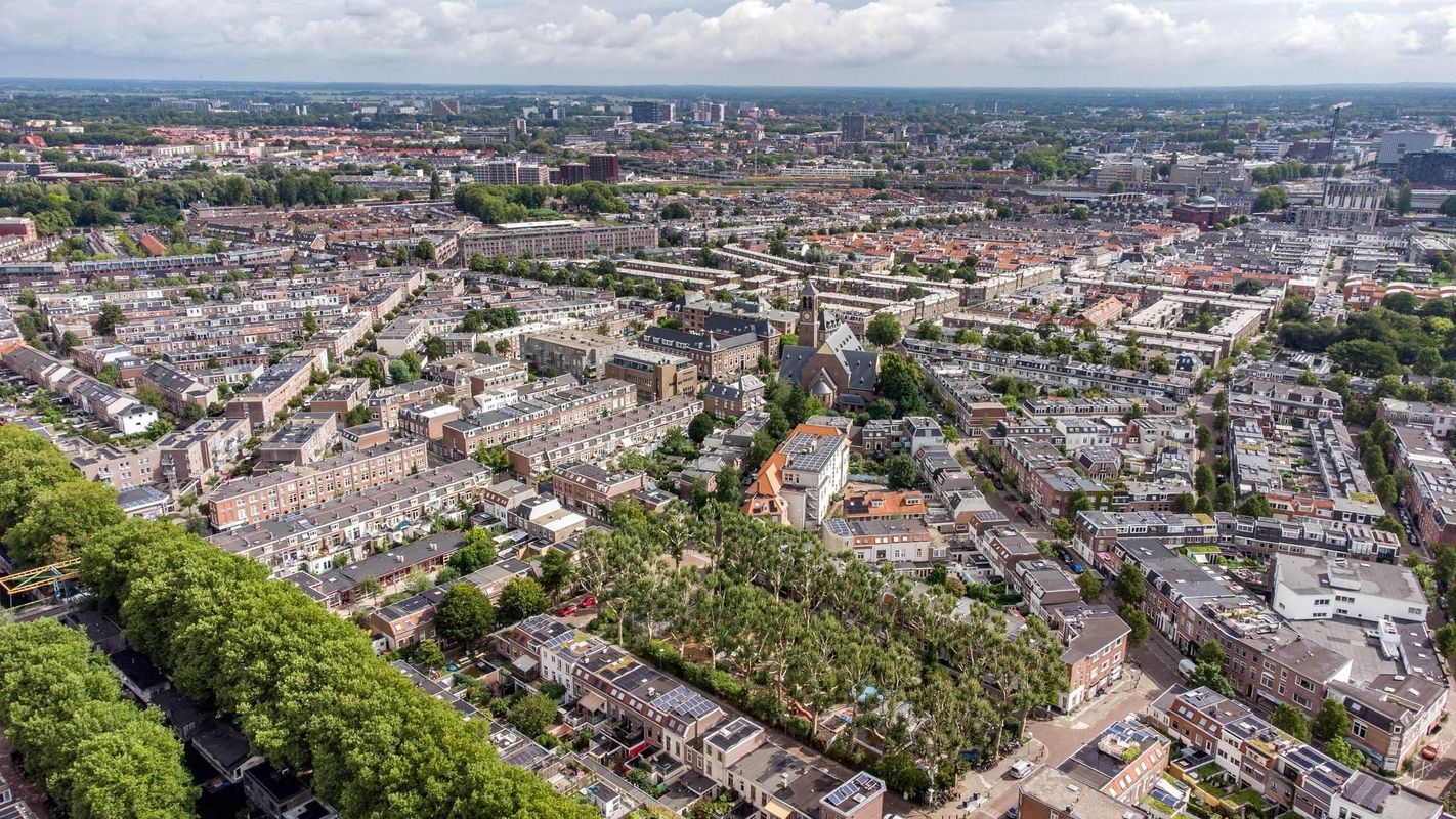 Bankaplein 1 Photo Blur 27