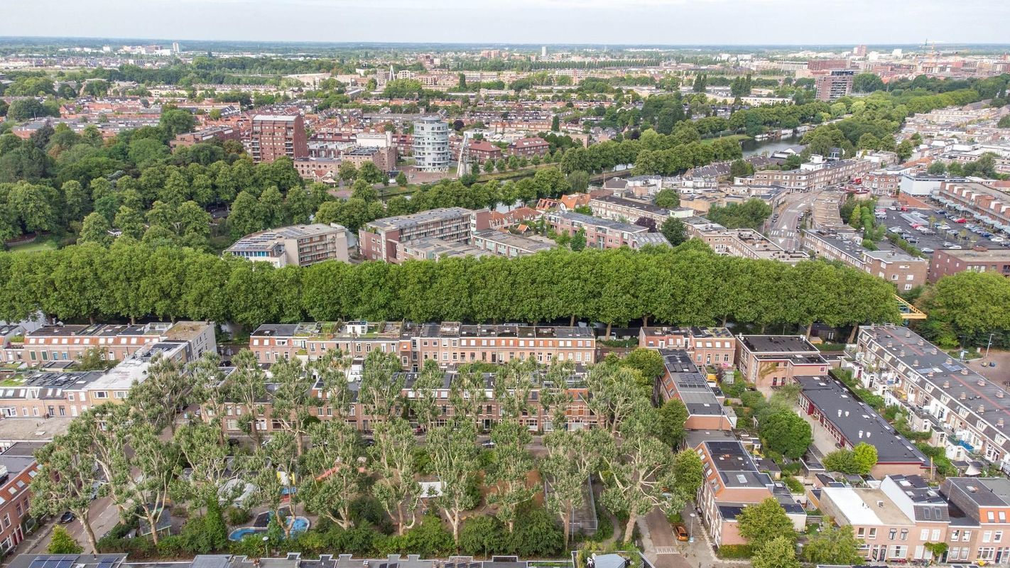 Bankaplein 1 Photo Blur 28