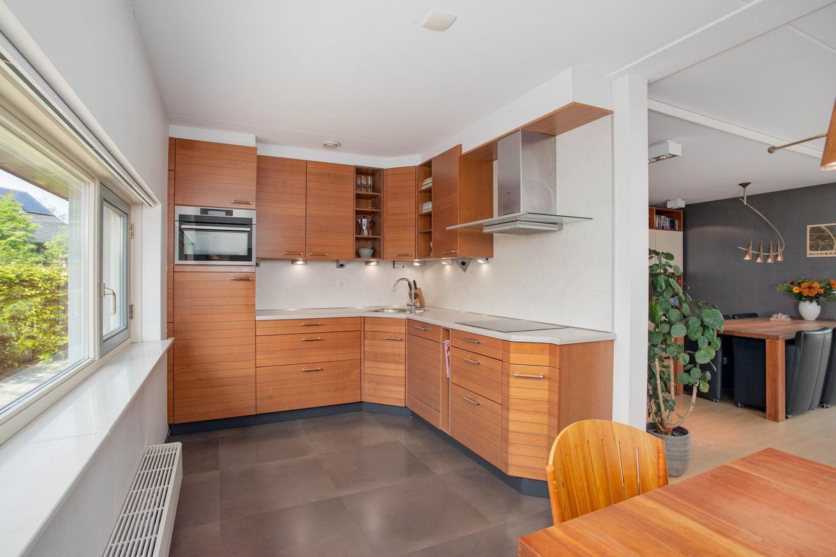 Vuurvlindersingel 12 Photo Blur 12