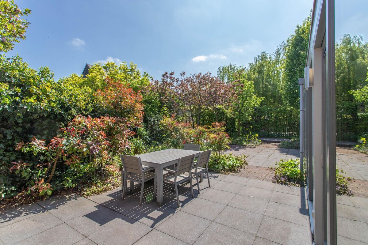 Vuurvlindersingel 12 Photo Blur 35