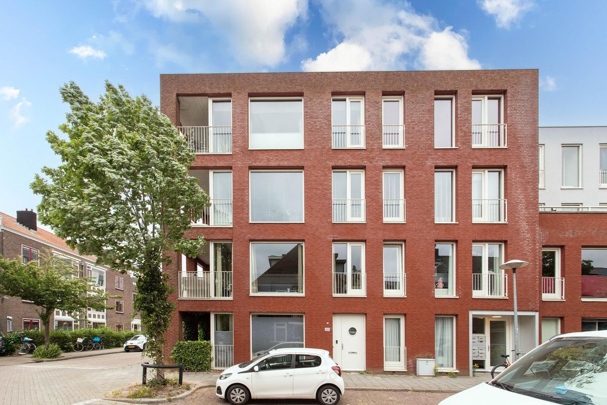 Johan de Meesterstraat 119 Photo Blur 24