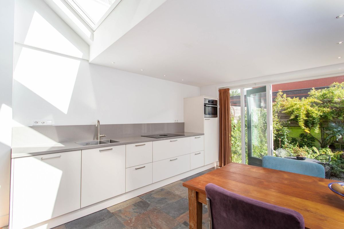 Bankstraat 56 Photo Blur 2