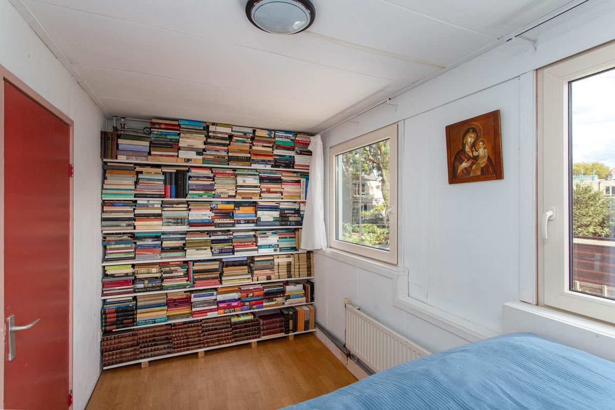 Bankstraat 56 Photo Blur 17