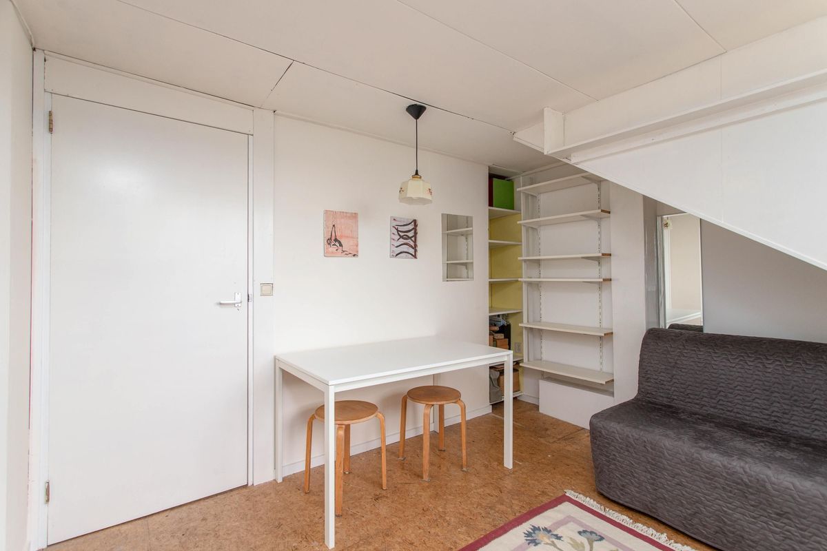 Bankstraat 56 Photo Blur 21