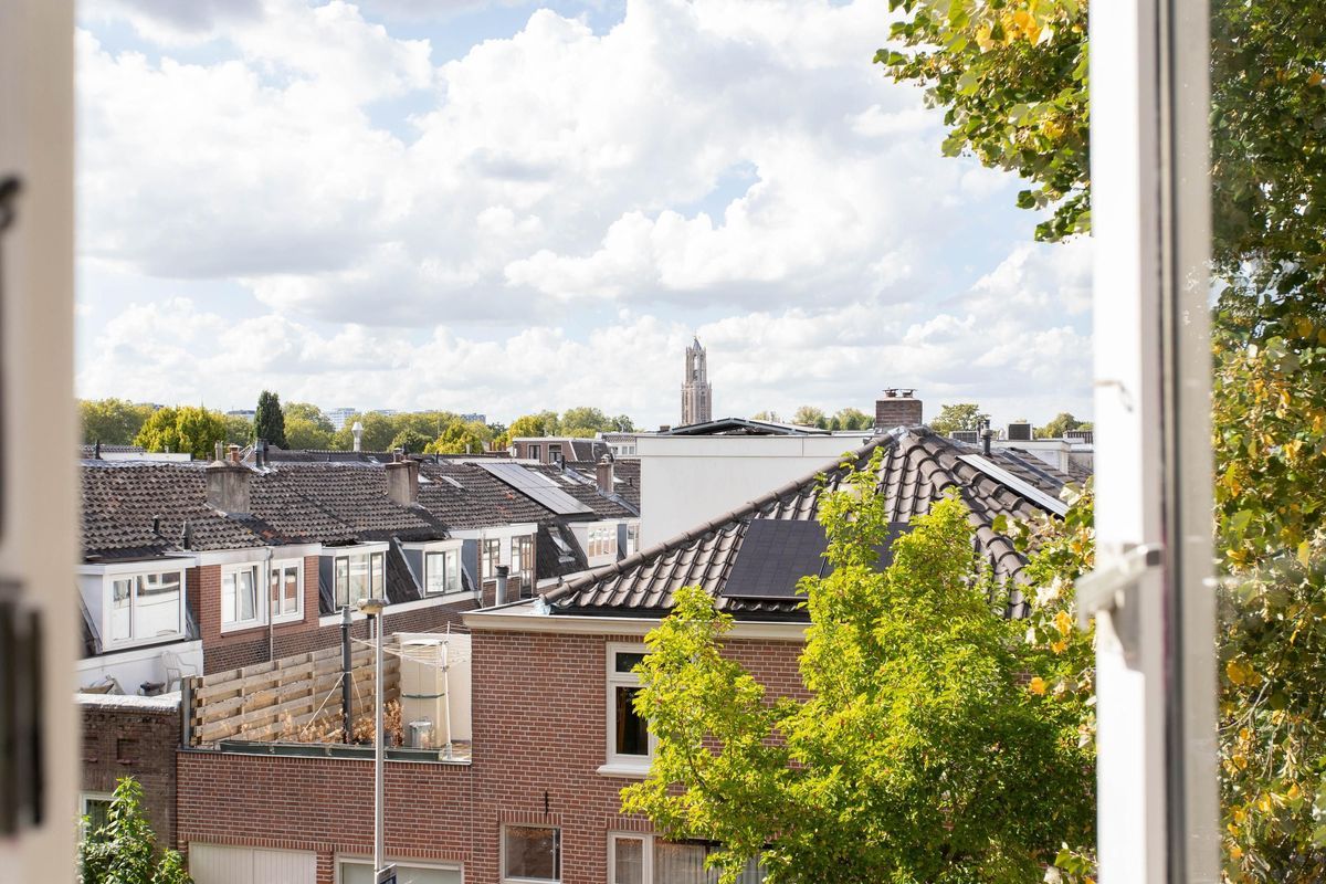 Bankstraat 56 Photo Blur 23