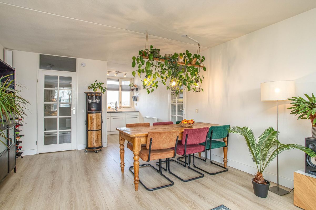 Giessenplein 19 Photo Blur 6