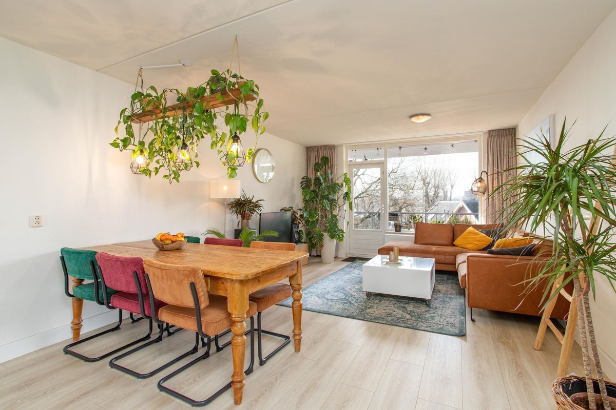 Giessenplein 19 Photo Blur 5