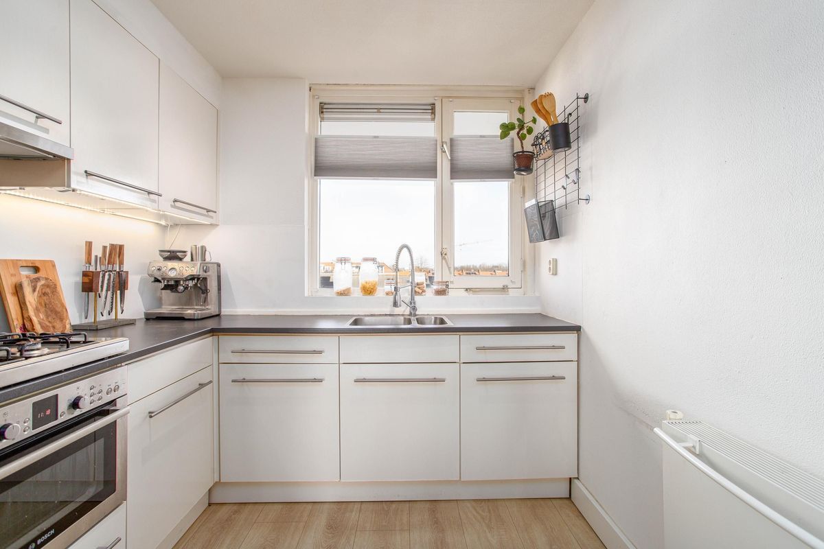 Giessenplein 19 Photo Blur 11