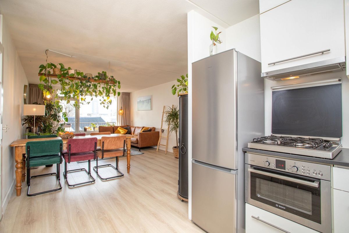 Giessenplein 19 Photo Blur 12